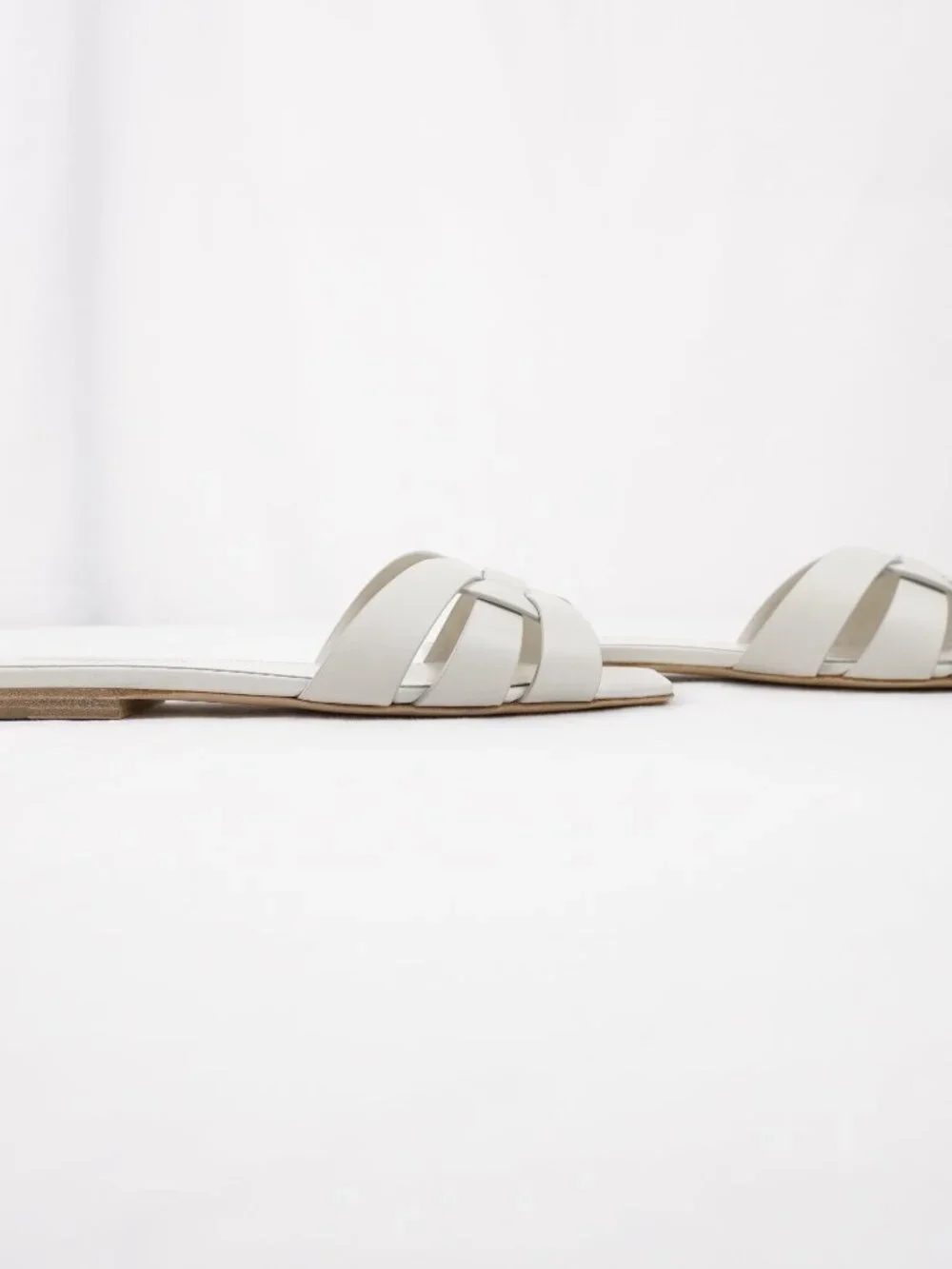 Saint Laurent Tribute Mule Slide-On Sandals In White Leather - Size US 6 (New) - Picture 8 of 14
